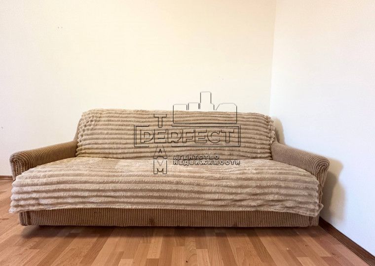 Продаж 2к квартири Машинобудівна 21 / Машиностроительная 21