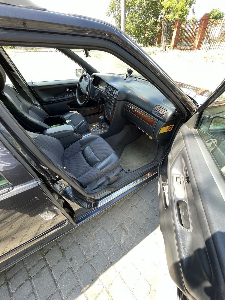 Volvo v70 «бляха»