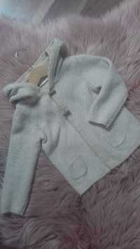 Sweter sweterek lupilu 86/92 stan bdb dziewczynka beżowy z kapturem