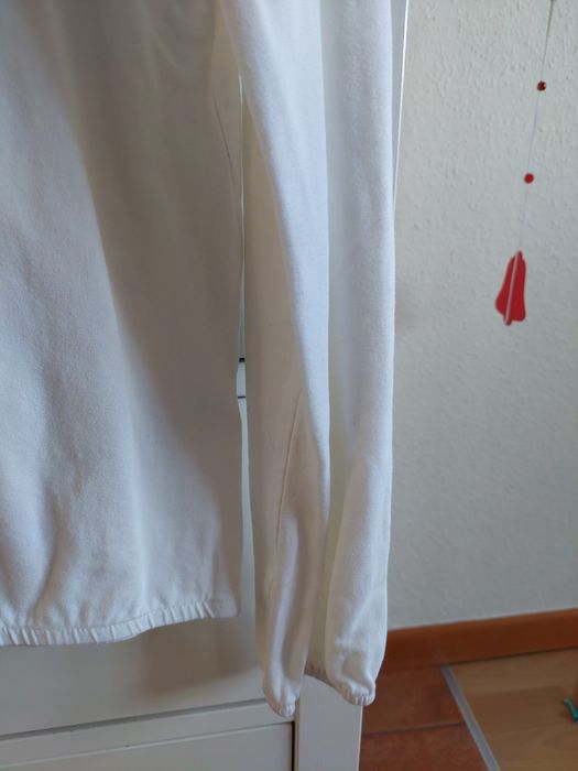 Bluzka z motywem srebrnej planety. Rozm. 158