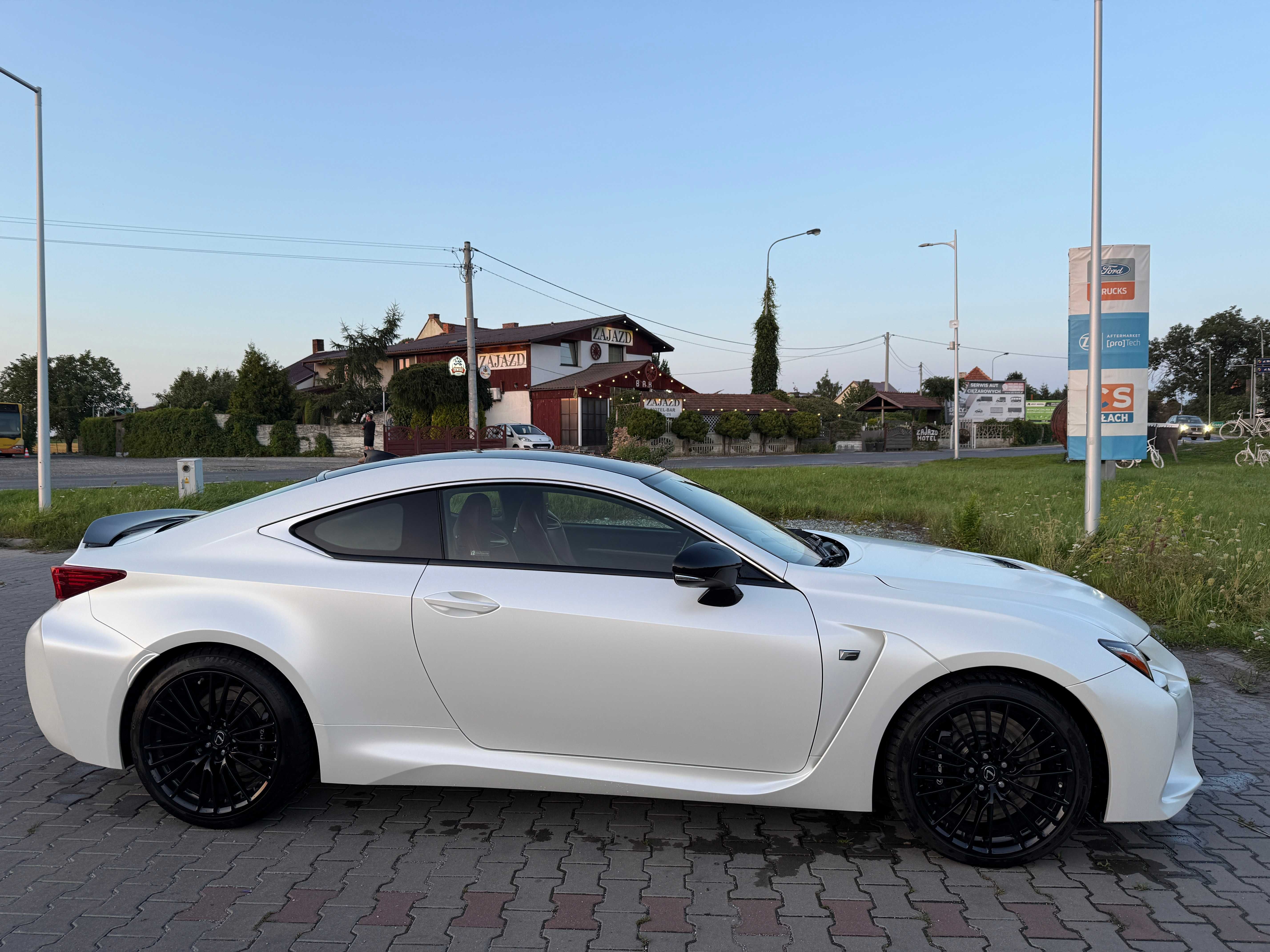 Lexus RCF Prestige TVD