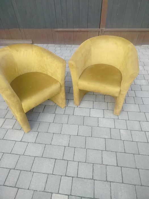 Fotele pufy odbiór osobisty