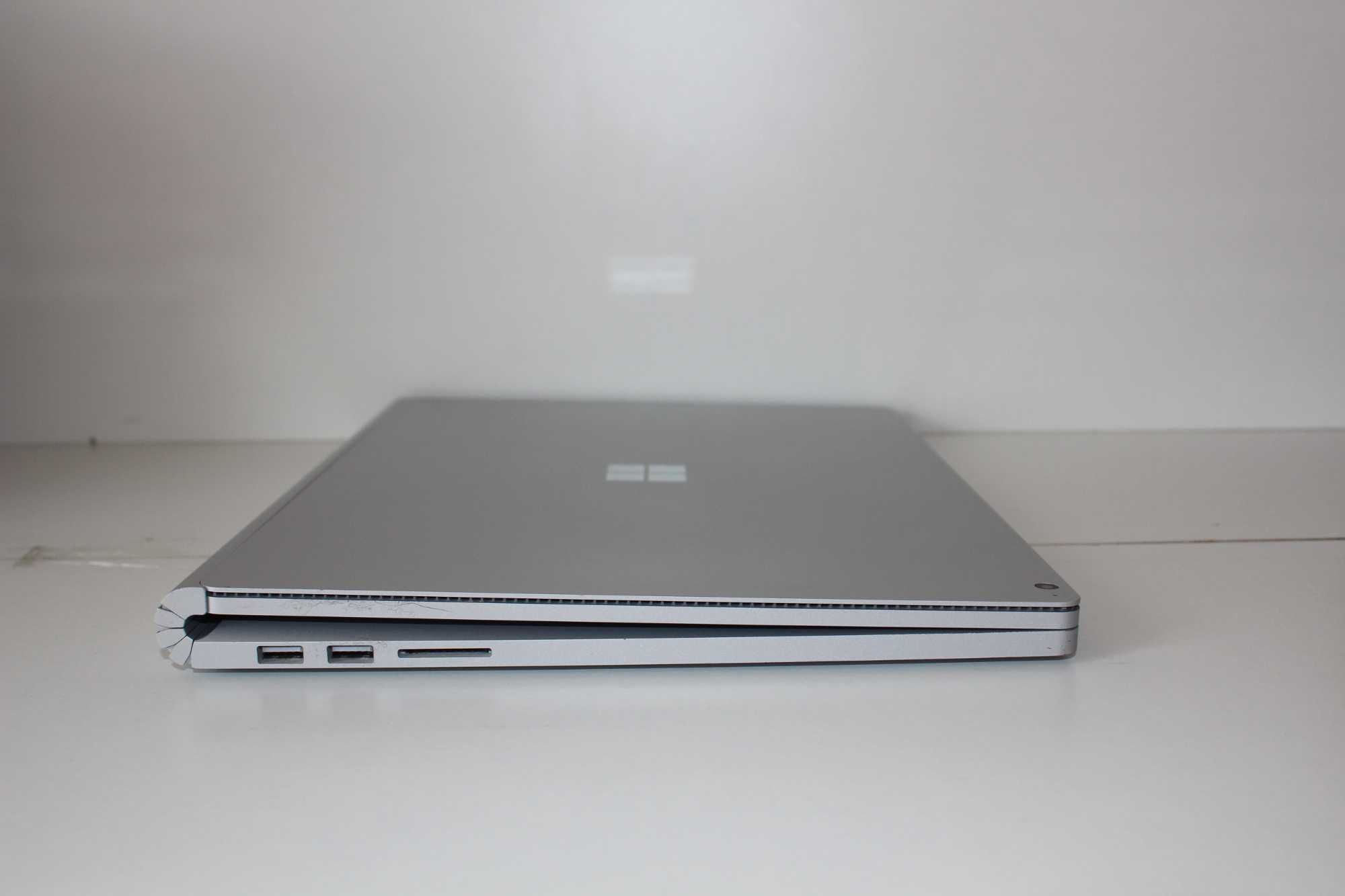 Microsoft Surface Book 2 15" i7-8650 16GB/512GB/NVIDIA GTX 1060/6Gb