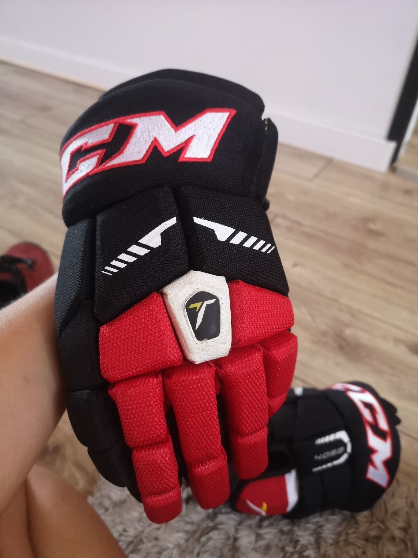 Rekawice hokejowe ccm tacks