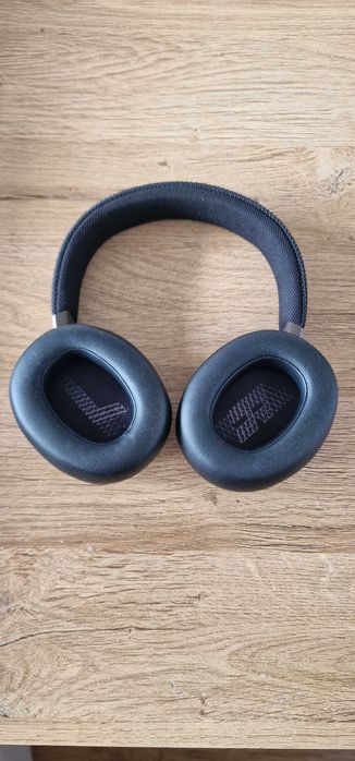 Słuchawki nauszne JBL live 650btnc