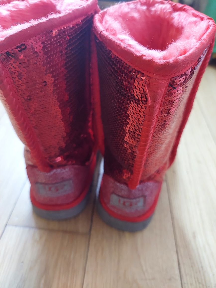 Uggi buty cekiny błyszczące 38-39 ugg Australia śniegowce  czerwone