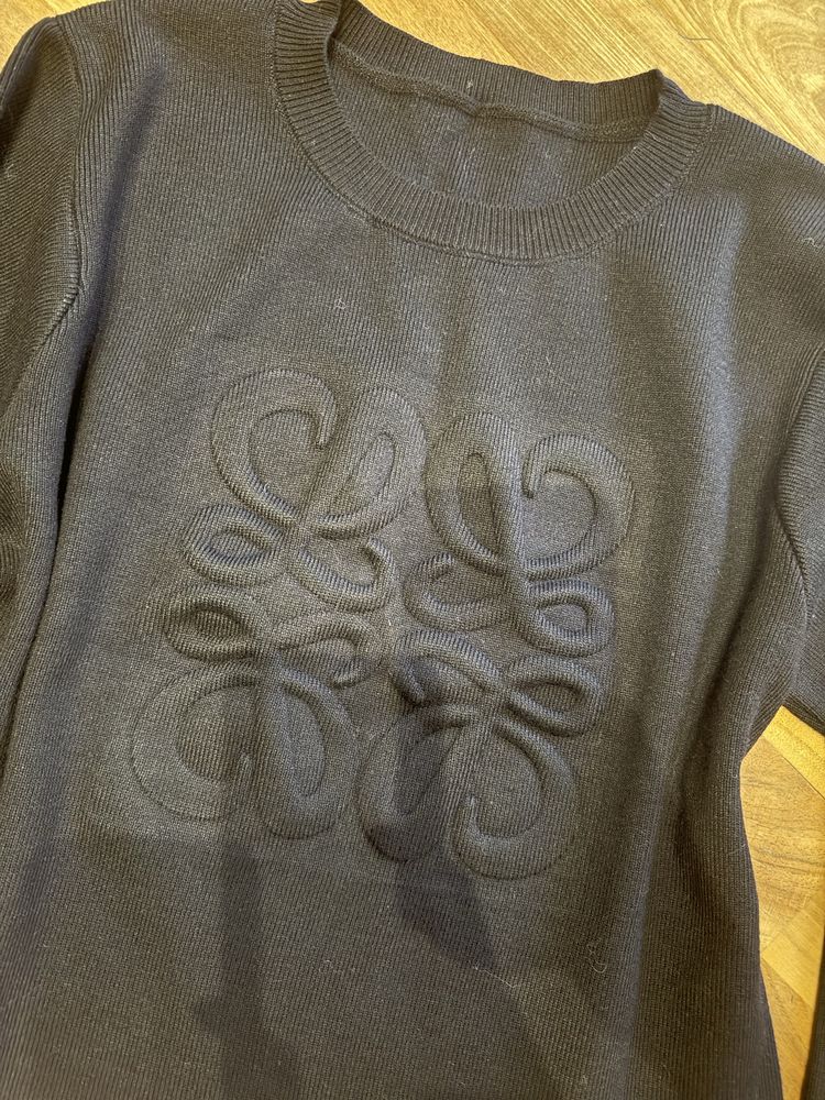 Sweterek Loewe czarny M