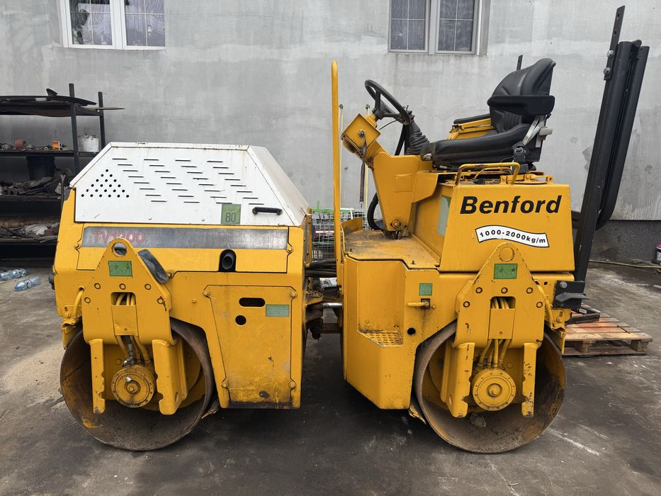 Walec Drogowy Terex TV1200 Benford