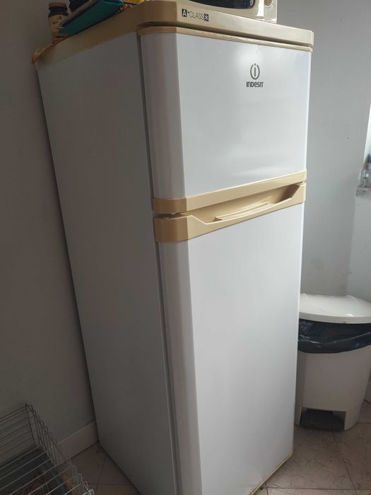 Frigorífico Indesit
