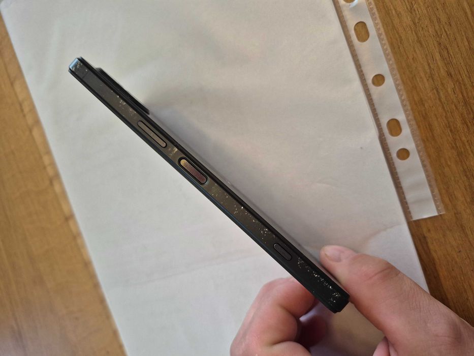 Sony Xperia 5 V (XQ-DE54)