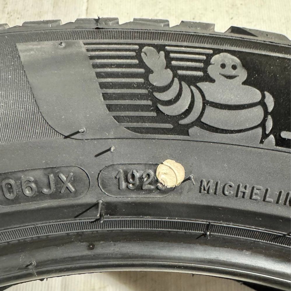 2x 235/55r19 Michelin Crossclimate 2 105H XL TL VOL 2025