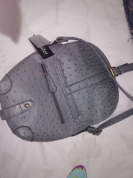 Carteira de senhora cinza nova