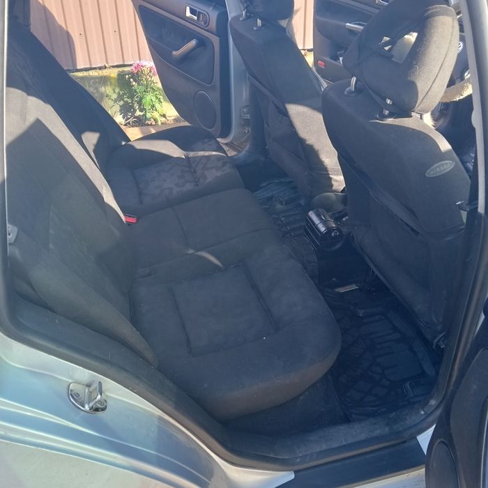 aвто легкове бора