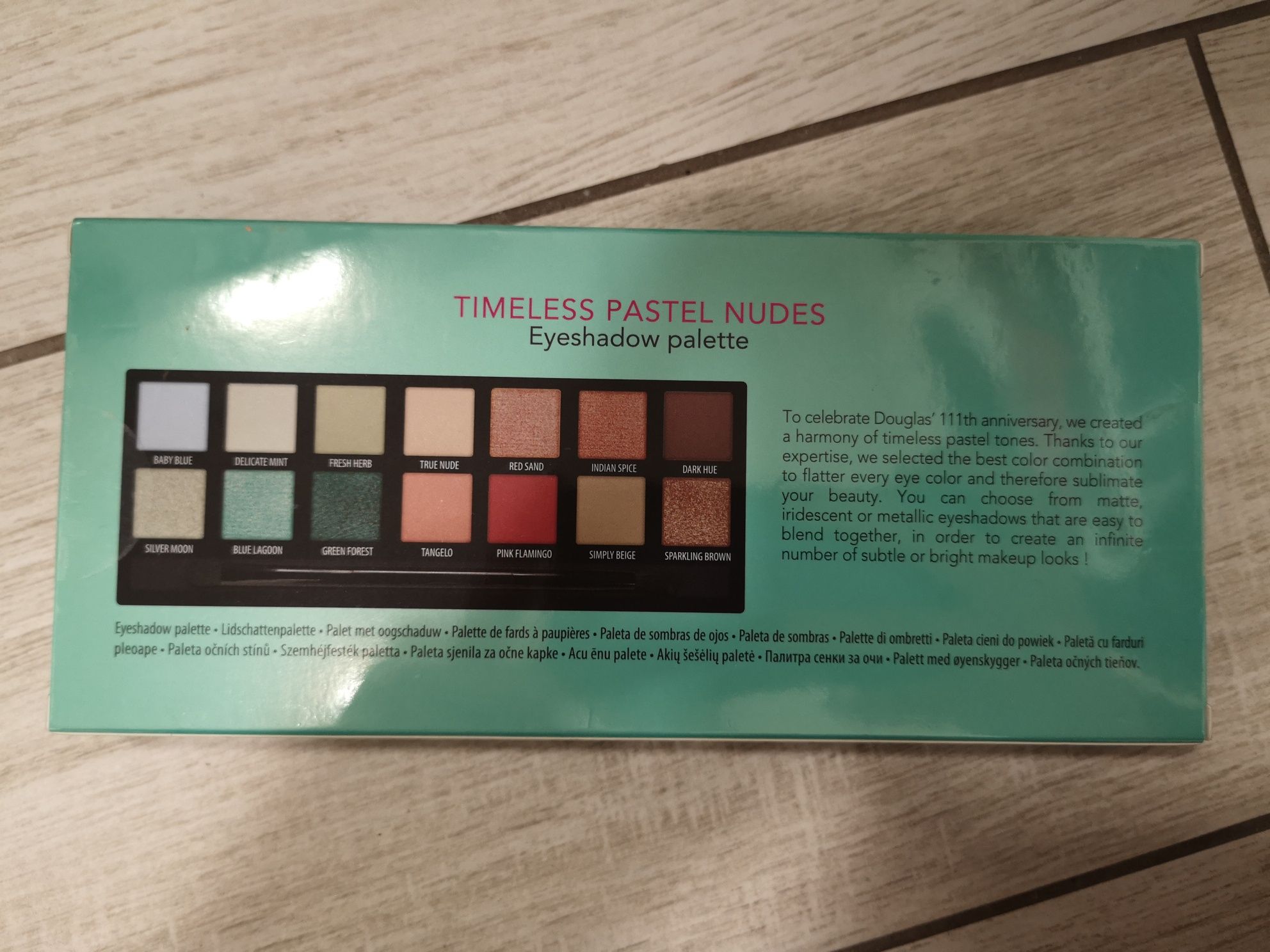 Douglas Timeless Pastel Nudes Palette cień do powiek paleta paletka