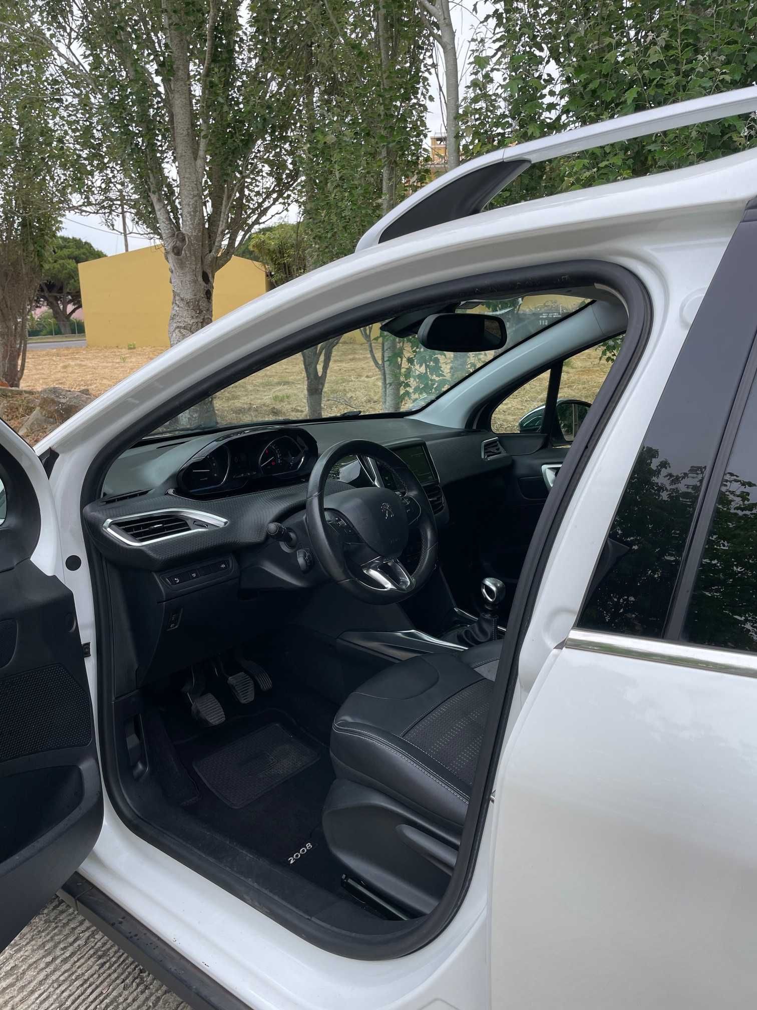Peugeot 2008 1.6HDI ALLURE *Gasóleo*