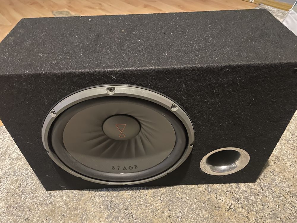 Tuba skrzynia  basowa JBL Stage 250w RMS