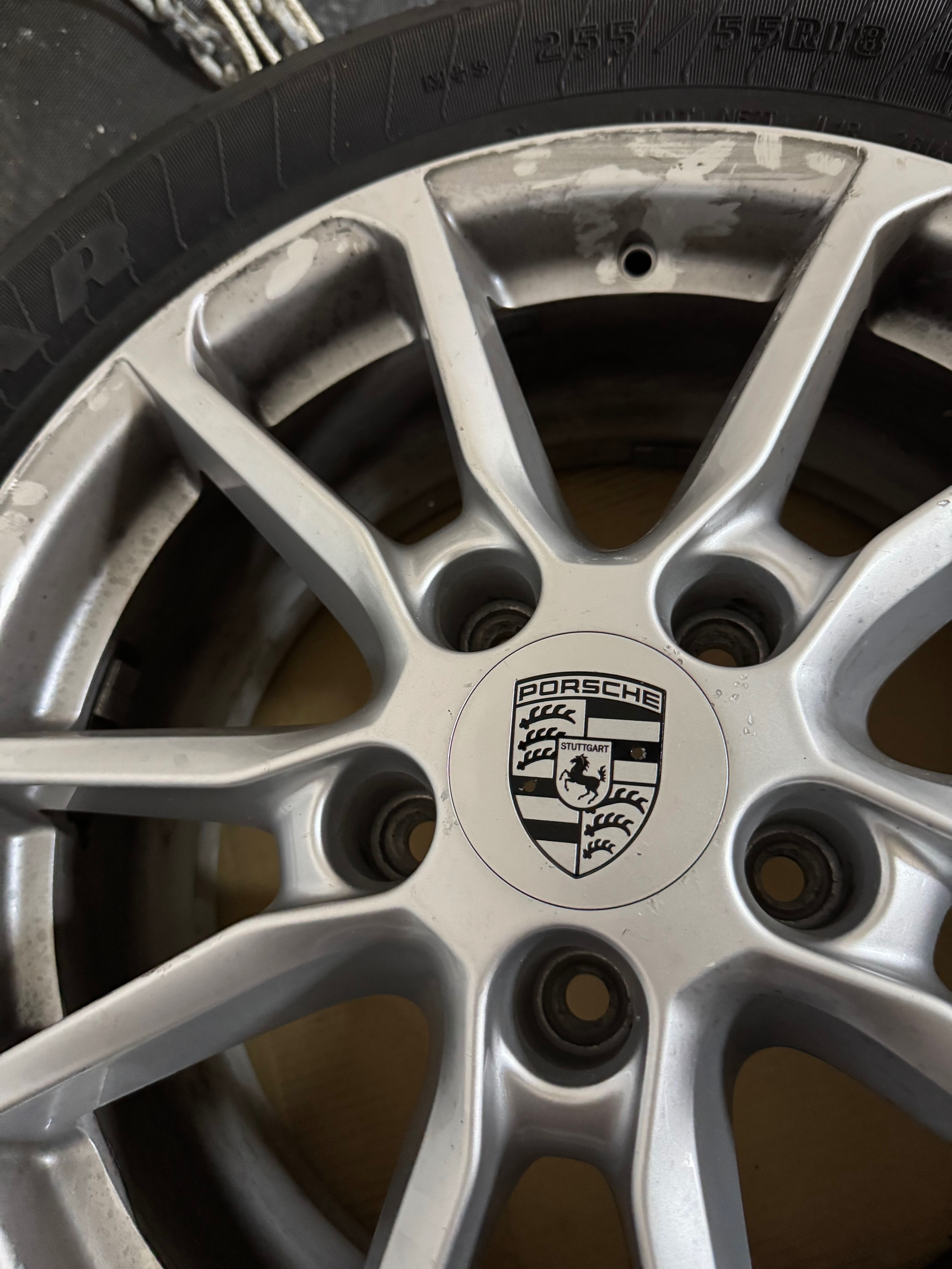 Jantes Porsche + pneus Goodyear