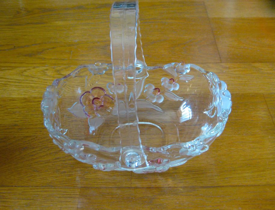Cesta Original Walther Glass da Alemanha: Flores Rosa em Relevo