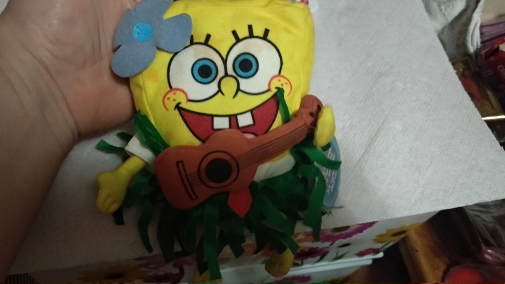 игрушка спанч боб губка боб поет английский язык с гитарой SpongeBob