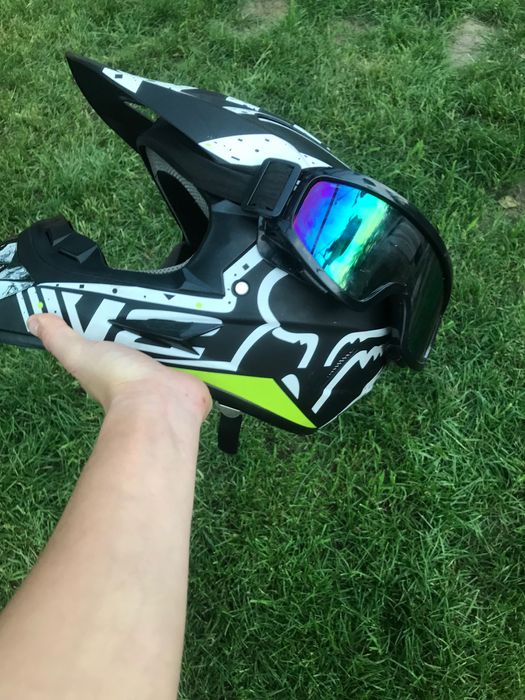 Мото шолом крос не битий