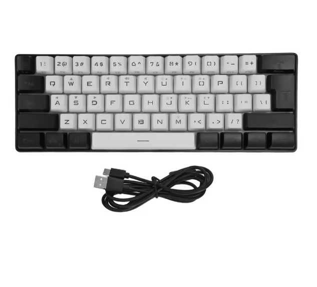 Mini klawiatura RGB przewodowa Podświetlenie LED Interfejs typu C