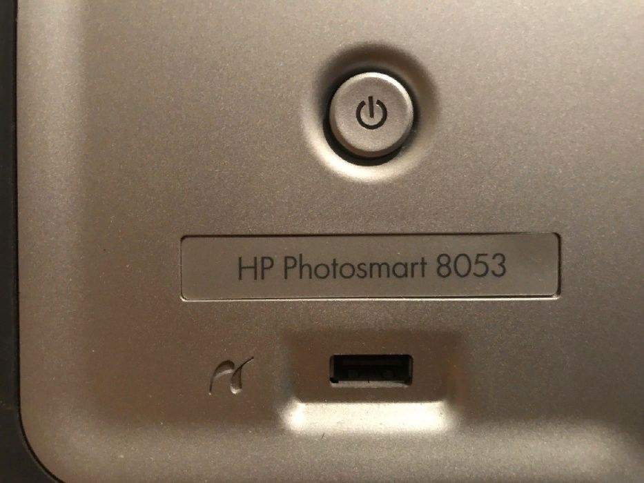 Продам принтер HP Photosmart 8000 series