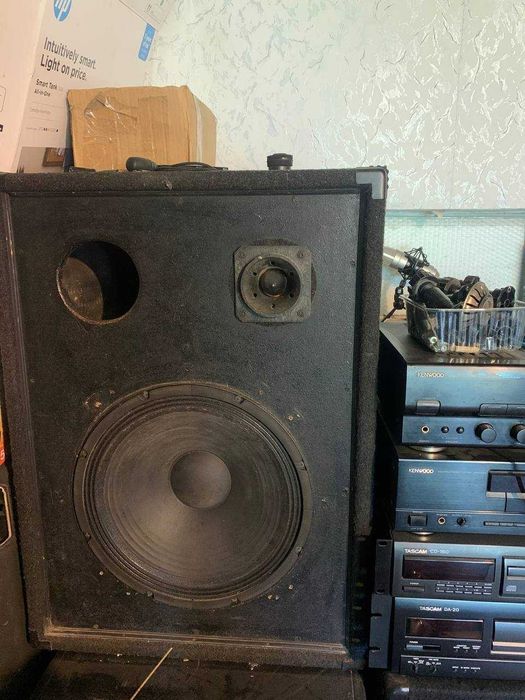 Продам колонки по цене динамиков 15" 350W