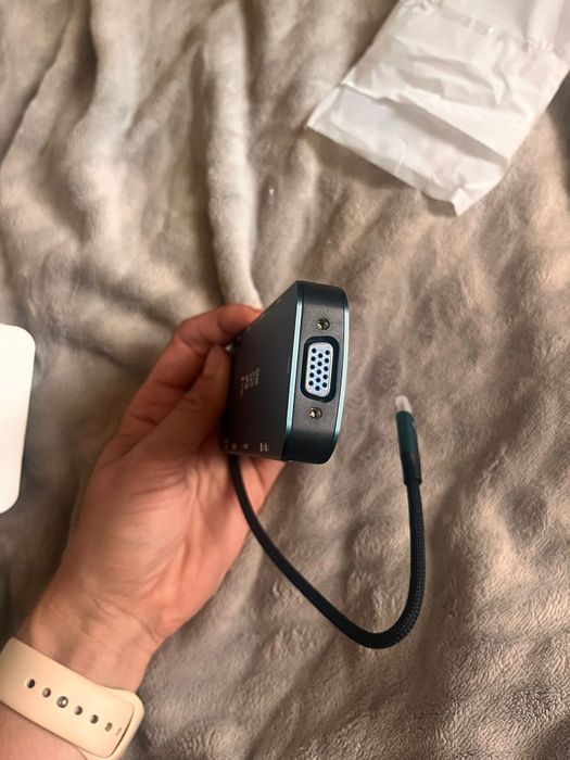 Adapter USB -C (hub)