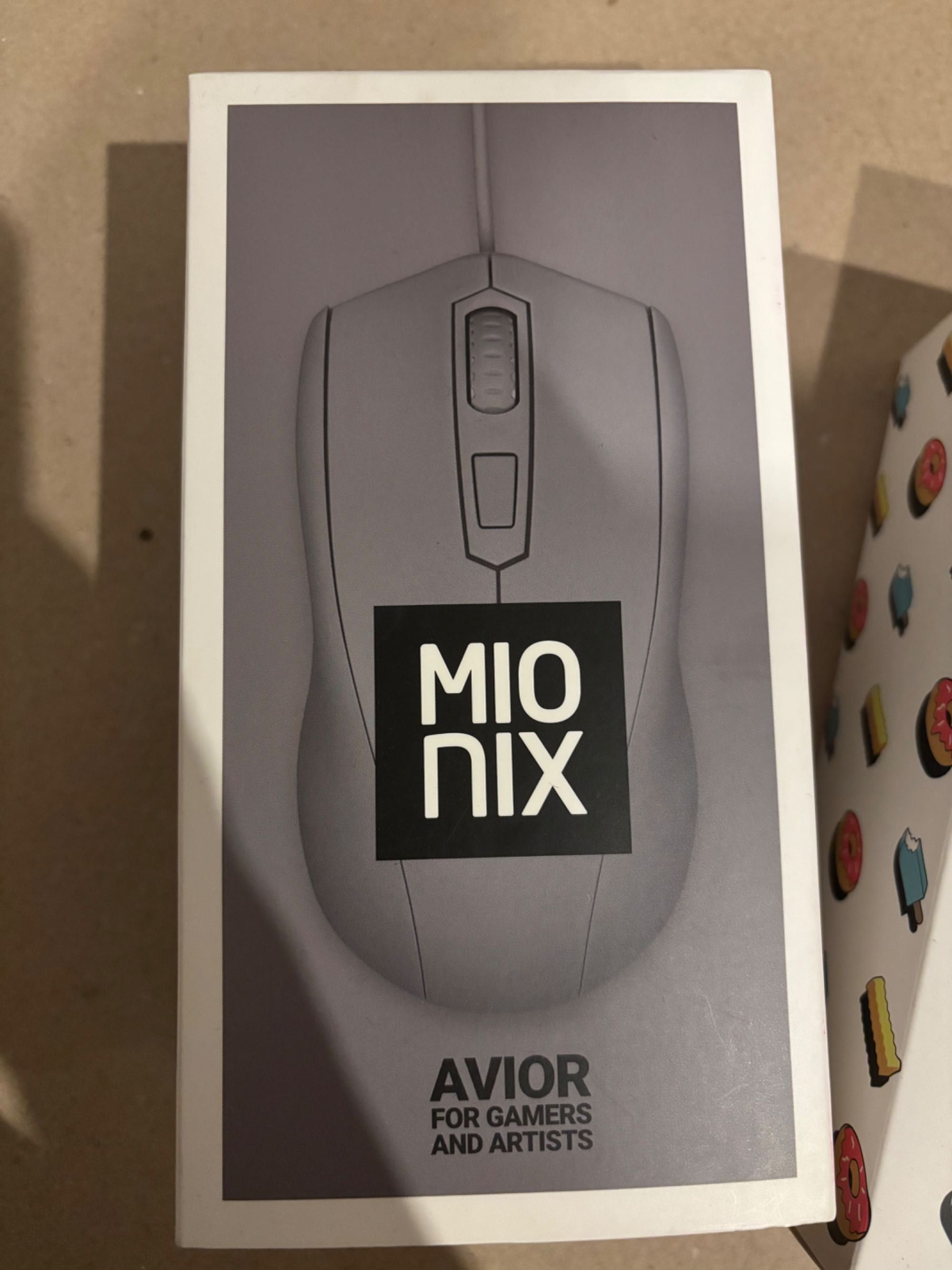 Mysz Mionix Avior szara