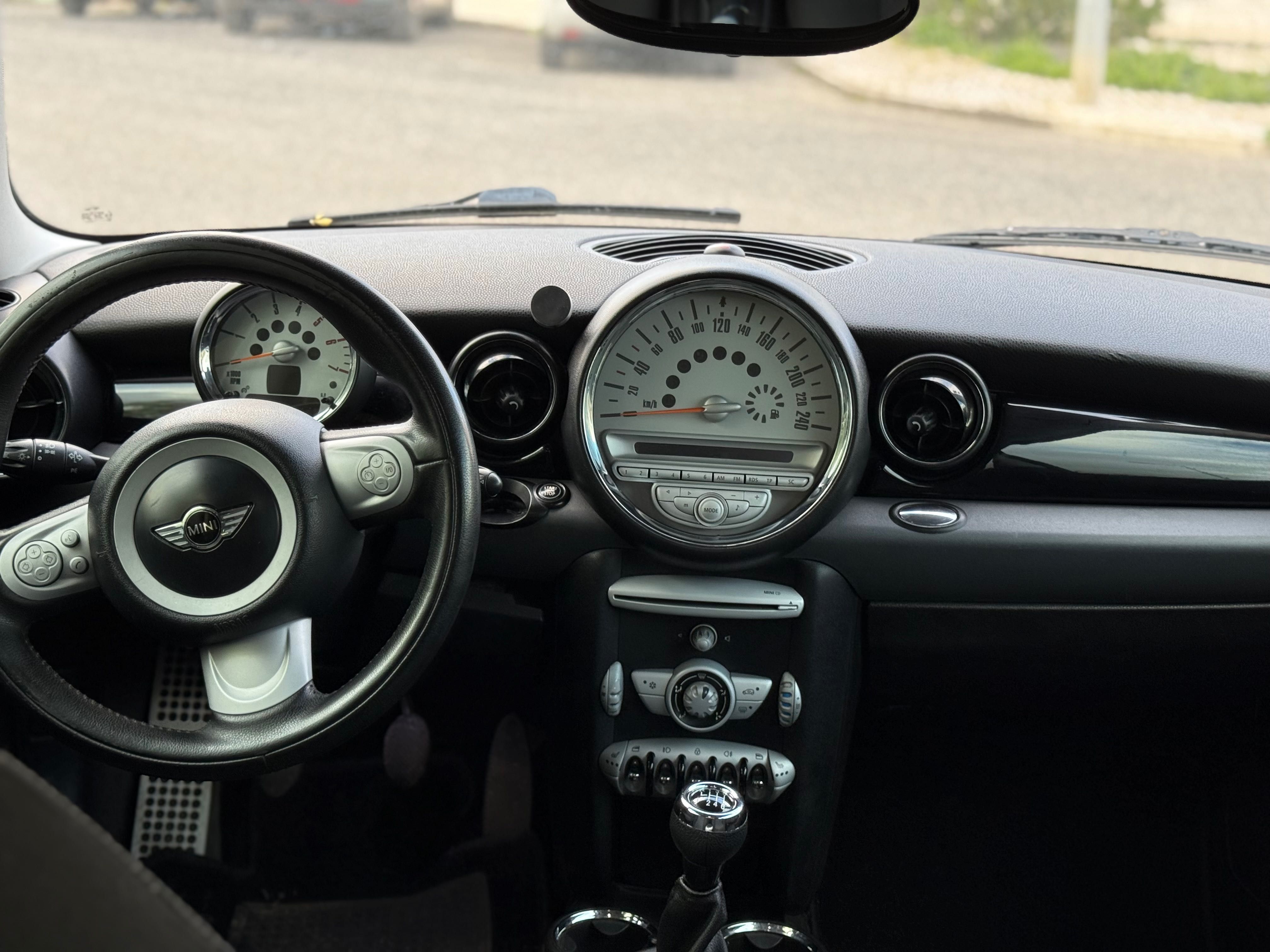 Mini JCW Look | 1.6 Diesel | Revisões em dia | Ótimo estado