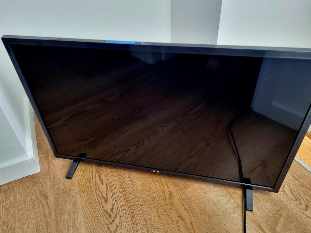 Smart TV 32"  Full HD LED - LG
