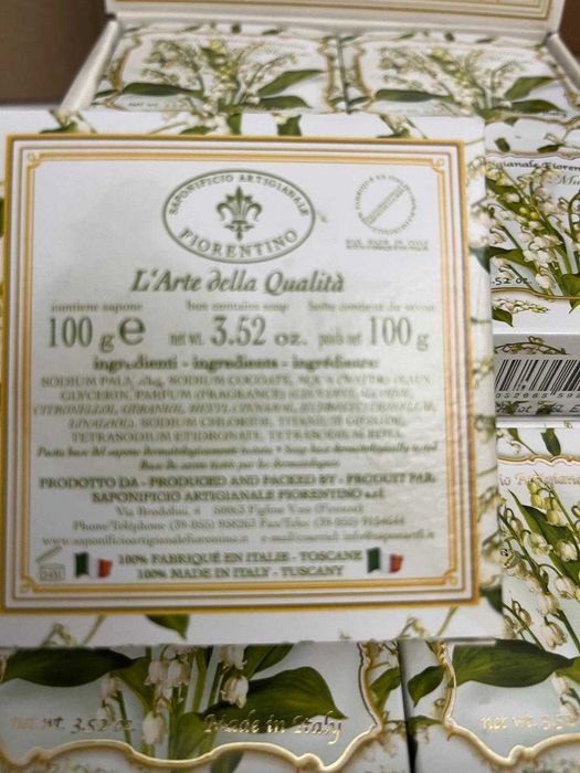 Vários sabonetes novos