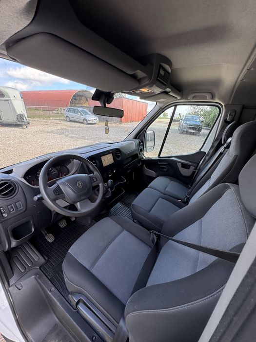 Renault Master koniowóz 2.3 diesel 165 KM do przewozu koni zwierzat FV