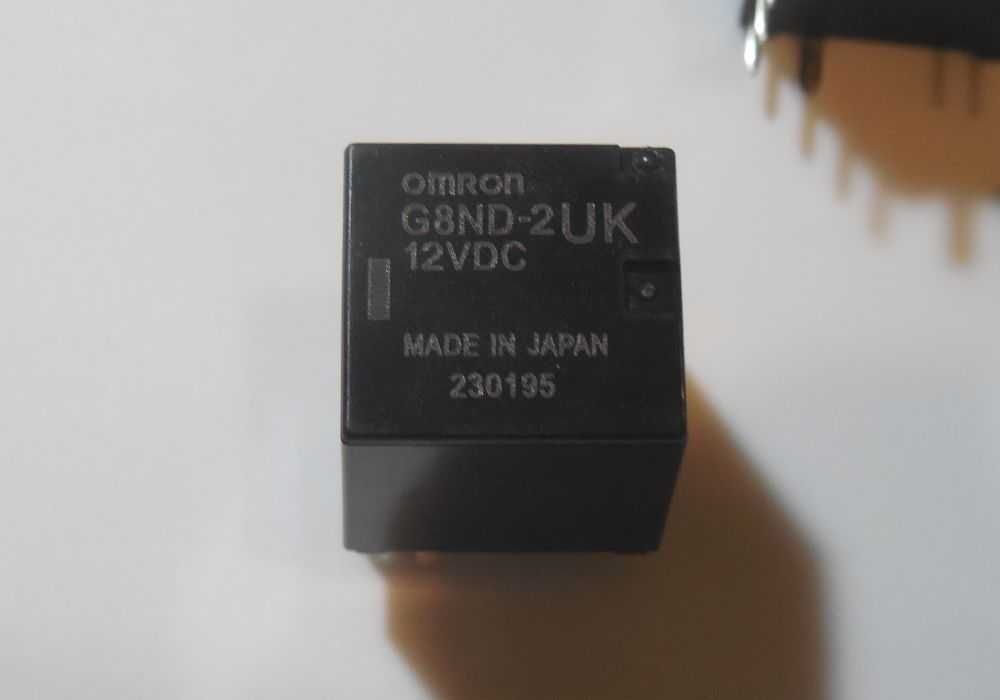 Омрон G8ND-2UK Omron 12VDC електронне реле G8ND