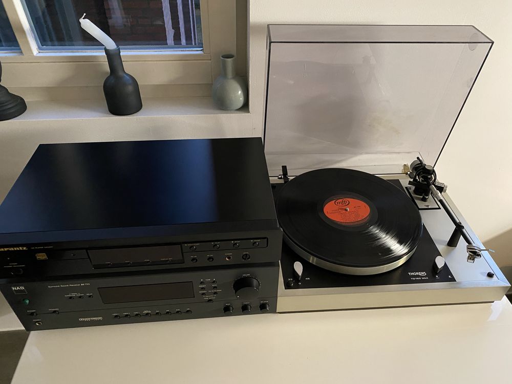 Marantz,NAD,Thorens