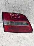 LAMPA LEWA TYŁ TYLNA W KLAPĘ FIAT STILO KOMBI