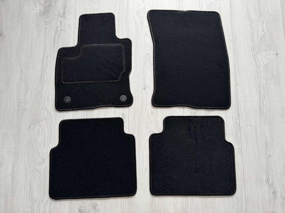 Dywaniki Welurowe FORD KUGA III  Rok 2019- Idealnie Dopasowane STOPERY