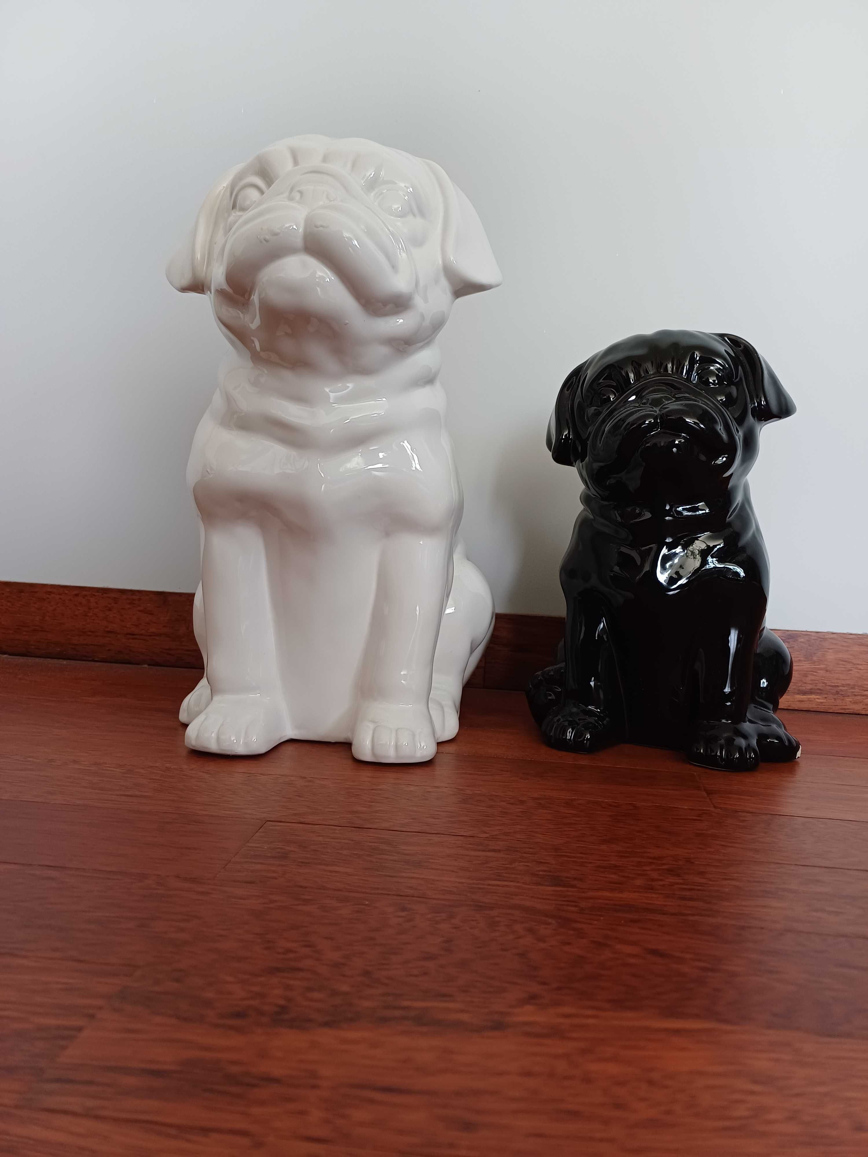 Porcelanowe psy buldogi czarny i biały