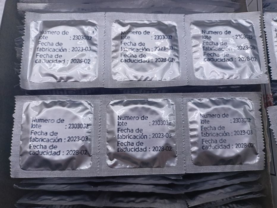 Презервативы condoms контрацептивы много