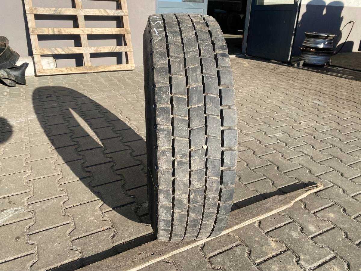 Opona 235/75R17.5 MICHELIN XDE1 Napędowa 10-11mm