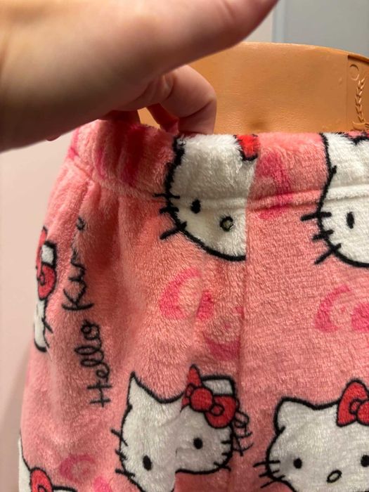 Spodnie piżamowe na gumce hello Kitty uniwersalne S/L musthave