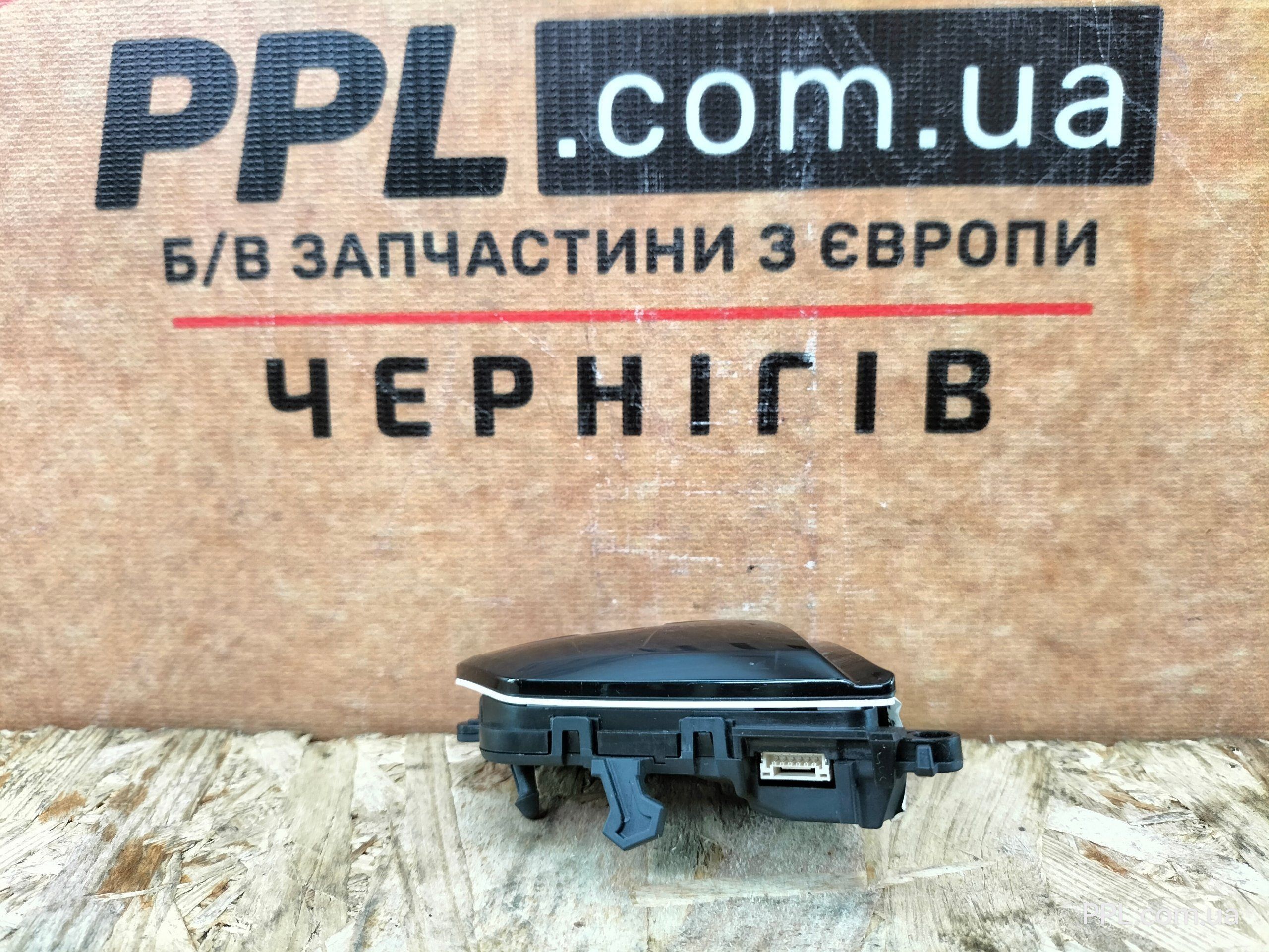 VW Golf 8 VIII 2020- ID.4 ID.3 кнопки руля правая сторона 1EA959442H