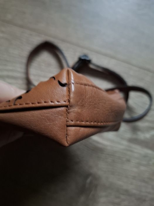 Venezia skóra mała torebka na telefon