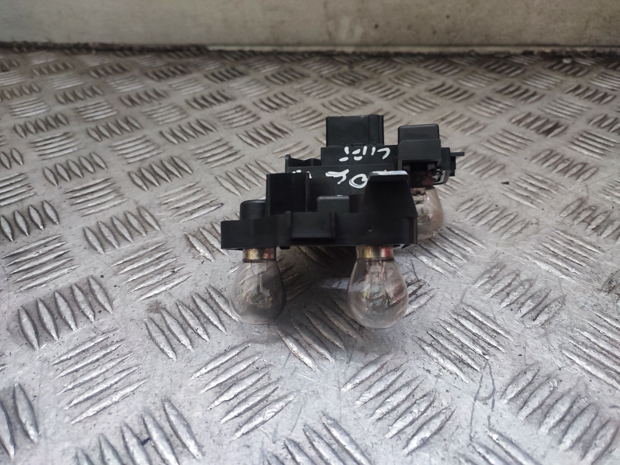 Peugeot 206 Lift wkład lampy prawy tył tylny