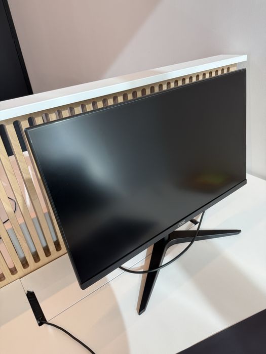 Monitor AOC 24B1H