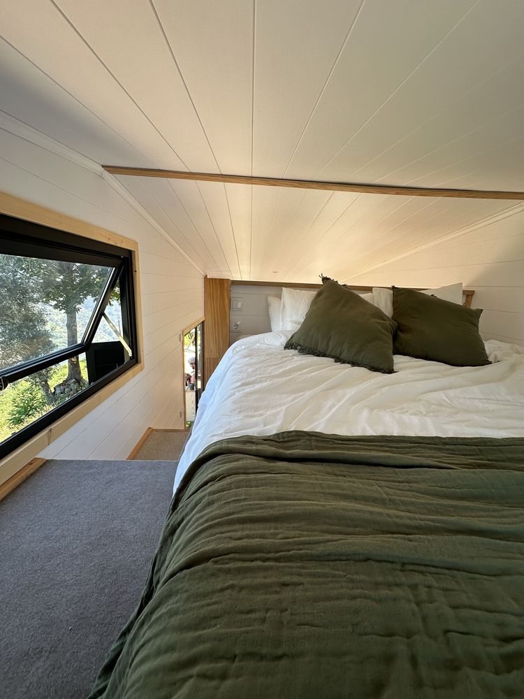 Vendo tiny home + terreno com ruina em pedra