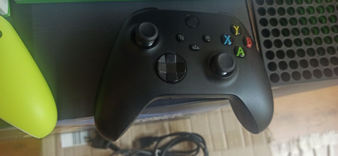 Xbox series X  ігрова консоль приставка