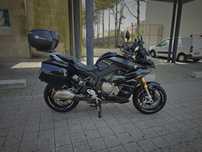 BMW S 1000 XR Triple black &amp; Akrapovic