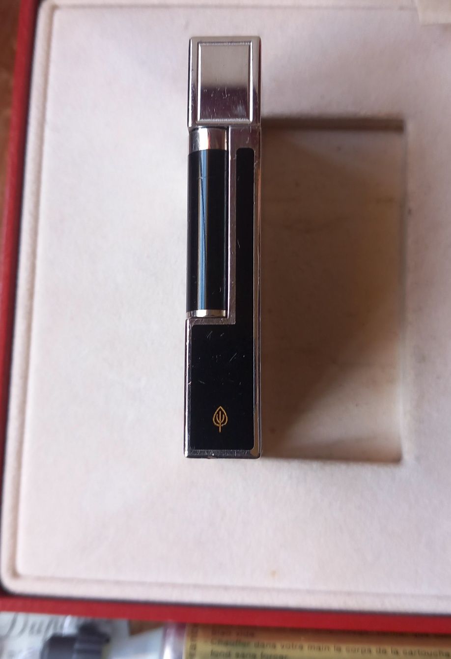 Dupont preto lacado
