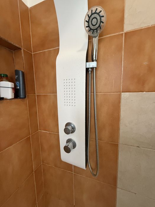 Duche  branco para casa de banho